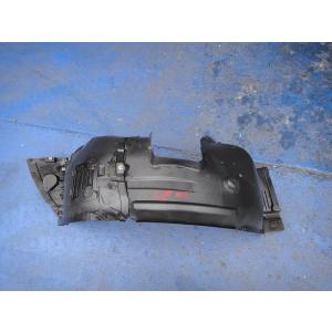 BMW 320i E90 E91 等 左 フロント フェンダー ライナー  品番 7172499  ...