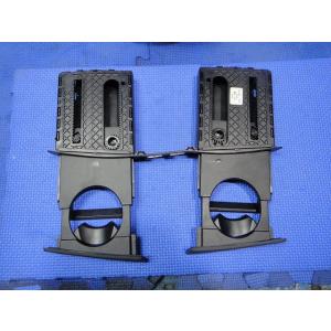 プジョー 508 W2W5F02 等 純正 ドリンク ホルダー   [0721]