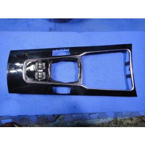 プジョー 508 W2W5F02 等  シフト 回り コンソール パネル  シートヒーター スイッチ...