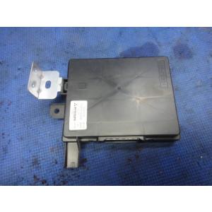 三菱 デリカ D5 CV5W 等　エアコン アンプ 7820A164   [1012]