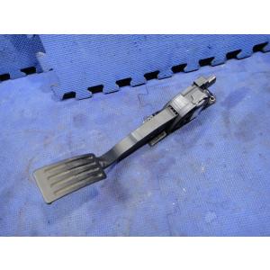 Volvo ボルボ V40 MB4164T 等 アクセル ペダル  品番 31280598   [1...