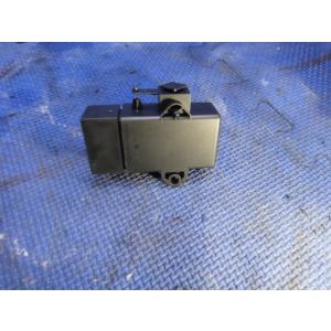 VW アップ !  AACHY   シートヒーター コントロールユニット 品番 6R0959772 ...