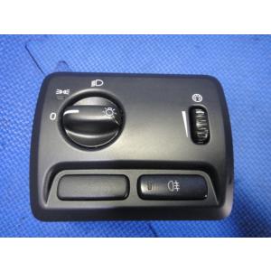 ボルボ V70 SB5244W 等 ライトスイッチ 　品番 30746022  [1918]