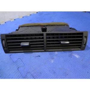 アウディ A4 8E系  B7 等  エアコン 吹出し口 中央 送風口 センター 左右　  [197...