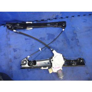 BMW E90 E91 320i 325i 等  純正　右 フロント パワーウィンドウ　 レギュレー...