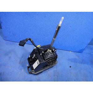 2017y VW ポロ  6R 系 等 シフト ボックス セレクター レバー  品番 6C27130...