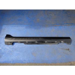 Volvo ボルボ V40 MB4164T 等 右 サイド ステップ スカート 品番 3126584...