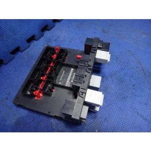 アウディ TT 8J 系 等 ボディ コントロール モジュール ヒューズ 品番 8P0907279 ...