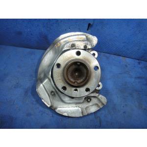 BMW 320i 320d F30 F31 等  左 フロント ハブ ナックル  品番 679228...