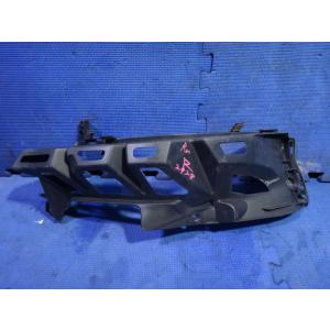 ルノー メガーヌ RS MF4R2 MF系 等 リア 右 サイド バンパー 取付 ブラケット 品番 ...