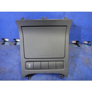 VW ゴルフ ヴァリアント 1K 系 純正　灰皿  [3307]