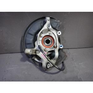 メルセデス ベンツ W204 C200 等 右 リア ハブ ナックル   [3373]