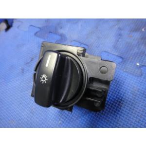 メルセデス ベンツ W169 A170 A200 等  ライトスイッチ　品番 1695451704　...