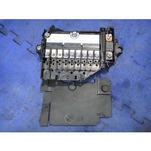 Volvo ボルボ V40 MB4164T 等  ヒューズ ボックス 品番 306519192  [...