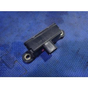 シトロエン C3 A55F01 等  ヨー レート センサー  9663737780 [4155]