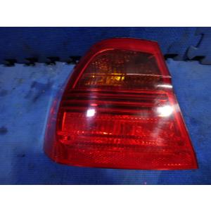 BMW E90 320i 325i 等 セダン 左 外側 テール レンズ ライト ランプ   品番 ...