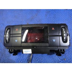 メルセデス ベンツ W211 E320 E240 等　リア エアコンスイッチ 品番 21183002...