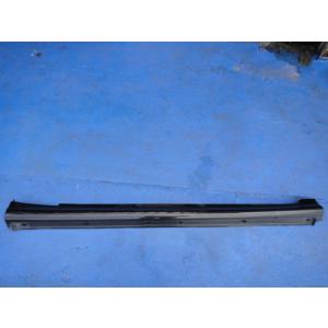 メルセデス ベンツ B200 B170 W245 等  右 サイドステップ　191/コスモ ブラック...