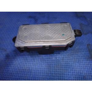 Volvo ボルボ V40 MB4164T 等 ファン レジスター ブロアモーター  品番 3136...