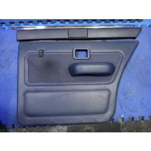 BMW E28 520i 等 右 リア ドア 内張り   [5230]