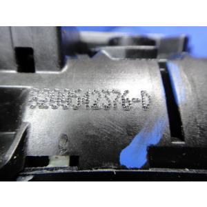 ルノー カングー KWK4M 等 右 リア ド...の詳細画像1