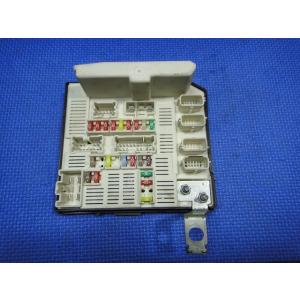 ルノー カングー KWK4M 等 ヒューズボックス  品番 8201044235 D [5826]
