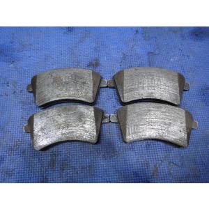 ルノー カングー KWK4M 等 フロント ブレーキ パッド  HELLA [5826]