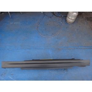 BMW ミニ R56 MF16 等　右 サイド ステップ スカート 品番 7147916   [61...