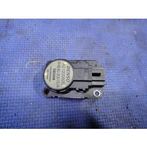 ルノー カングー KWK4M 等 エアコン ヒーター フラップ モーター　(a)  品番 A2120...