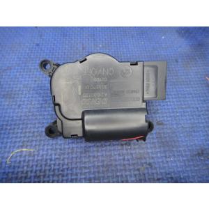 ルノー カングー KWK4M 等 エアコン ヒーター フラップ モーター　 (c)  品番 3093...