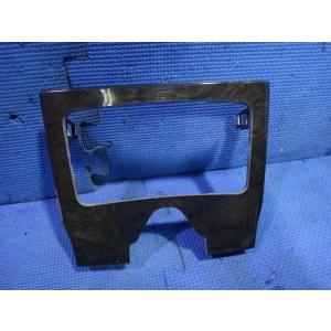 メルセデス ベンツ W218 CLS 350 等 純正 ウッドパネル　灰皿下側   品番 21868...