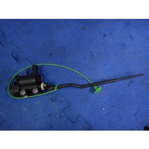 BMW 320i E90 E91 VA20 VR20 等  燃料 給油口 ロック アクチュエーター ...