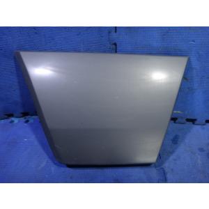 メルセデス ベンツ W201 190E 等  リア バンパー 左 サイド フェンダー　サッコ パネル...