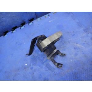 VOLVO ボルボ 240 AB230 ラジエター サブタンク  取付 固定 金具   [7193]