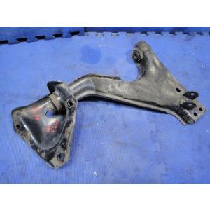 VOLVO ボルボ 240 AB230 右 フロント ロアアーム   [7193]