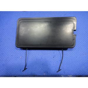 VOLVO ボルボ 240 AB230 フロント バンパー フック カバー 品番 1372093  ...