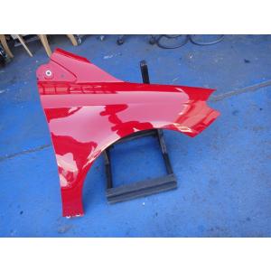 メルセデス B180 W246 等　右 フロント フェンダー  589/ジュピター レッド [724...