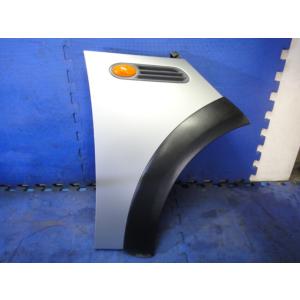 BMW ミニ RA16 RE16 等 右 フロント フェンダー モール付き　シルバー/900  [7...
