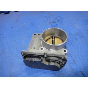 ボルボ V70 SB5244W 等 スロットル ボディ 品番 8677694　  [7538]