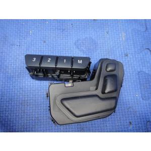 メルセデス ベンツ CLA X117 C117 等  右 運転席  シート スイッチ  品番 246...