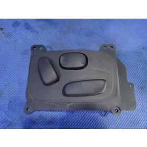 ジャガー XF J05PC 等 右 フロント シート スイッチ　品番 9X2314B566  [87...