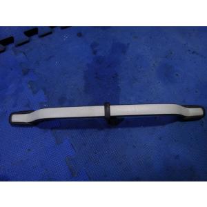 メルセデス ベンツ W123 230E 等 リア アシストグリップ  左右共通 (1) [8760]