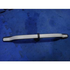 メルセデス ベンツ W123 230E 等 リア アシストグリップ  左右共通 (2) [8760]