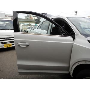 Audi アウディ Q3 8UCZD 8U系 等  右 フロント ドア  LS9R/白 [9248]