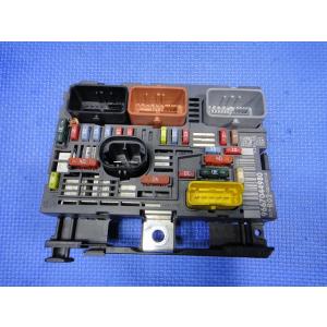 プジョー RCZ T7R5F02  ヒューズ ボックス  品番　9667044980  [9444]