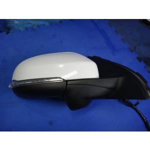 ボルボ V60 S60 FB4164T  等  右 ドアミラー カメラ 付き　 614/白 [958...