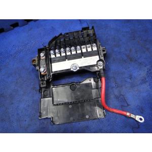 Volvo ボルボ V40 MB4164T 等  バッテリー ターミナル ヒューズ ボックス  [9...