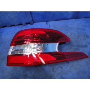 プジョー 308 T9WBH01 等 右 テール レンズ ライト ランプ 品番 9678093880...