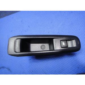 プジョー 308 T9WBH01 等 リア パワーウィンドウ スイッチ (a) 左右共通  品番 9...
