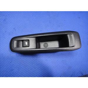 プジョー 308 T9WBH01 等 リア パワーウィンドウ スイッチ (b) 左右共通  品番 9...